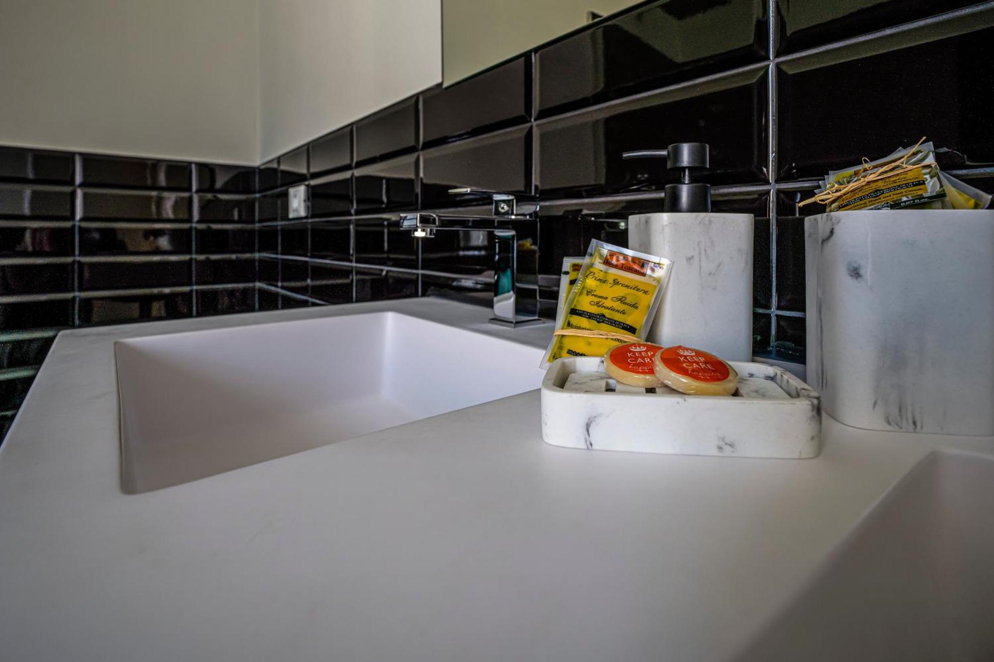 Antica Dogana Hotel Sarzana Bagian luar foto